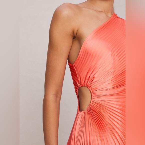 A.L.C. Delfina Matte Pleated Dress - Picture 3 of 4